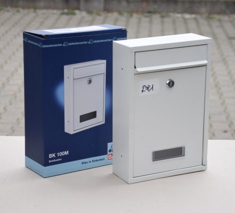 Basi - BK 100M postaláda (ELADVA)